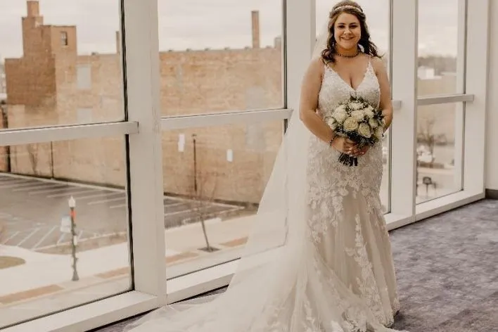 Grace Martin Gay, 1/15/22, Maggie Sottero, Haley Givens Photography LLC, Veterans Memorial Civic Center, 
The Flowerloft