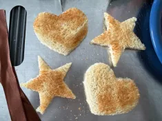 toast cut in heart and star shapes