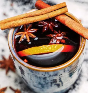 https://curatedserenitea.com/teas/seasonal?store-page=PRE-ORDER-Mulled-Wine-Herbal-Caffeine-Free-Ships-early-October-p866019816