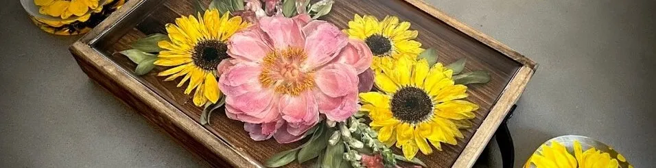 Close-up of an elegant floral arrangement with blooming flowers in a glass vase, displaying nature's beauty.