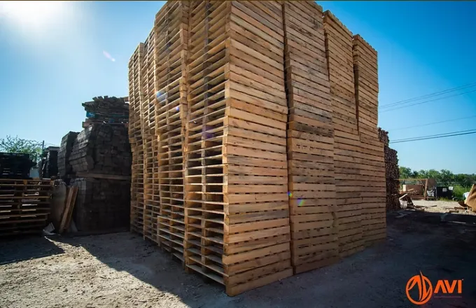 a stack of wood pallets