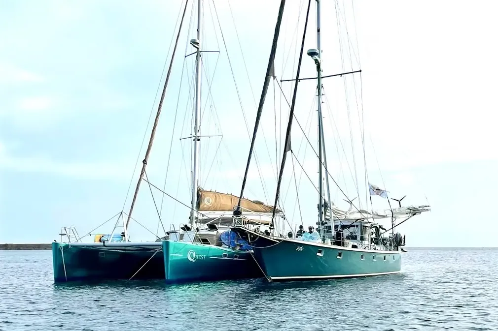 Catamaran Quest business image